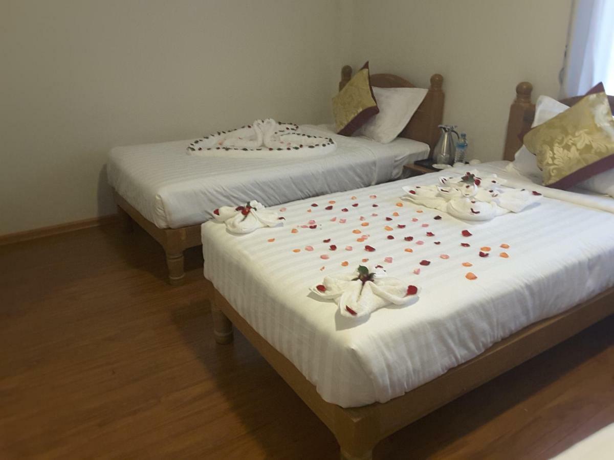 A Little Bit Of Bagan Hotel מראה חיצוני תמונה